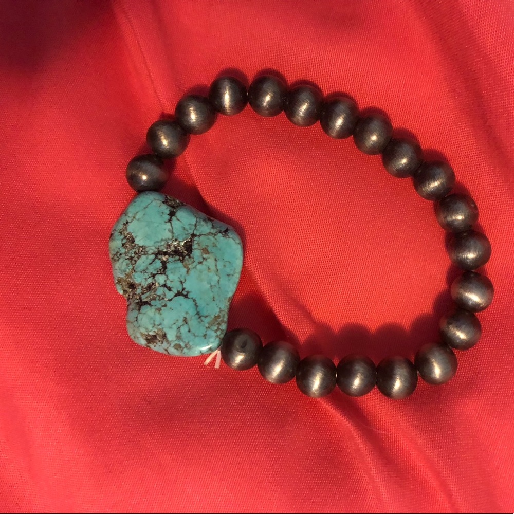 Fake Navajo Pearl and turquoise stone bracelet